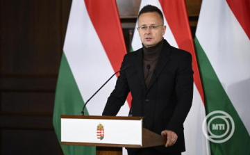 Szijjártó szerint Orbán megmentette a magyarokat egy jelentős rezsiáremelkedéstől