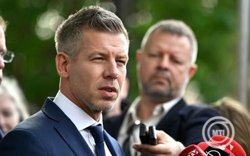 Havasi Bertalan feljelentést tett Magyar Péter ellen hivatali visszaélés miatt